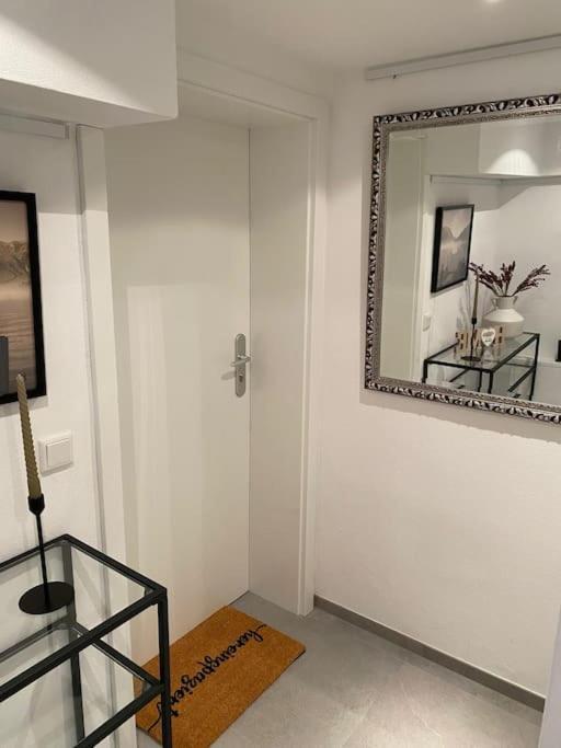 Ferienwohnung Hereinspaziert วิลเฮล์มฮาเฟน ภายนอก รูปภาพ